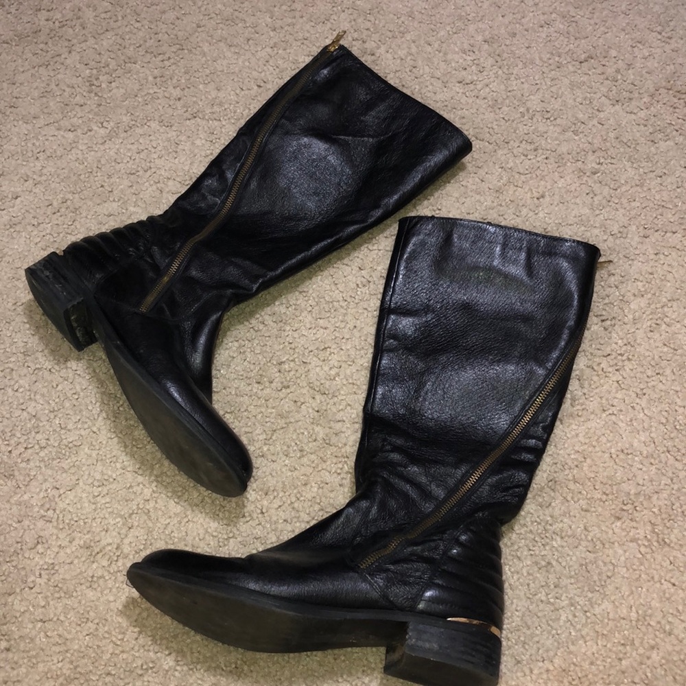 SUPER CUTE BOOTS!!!!